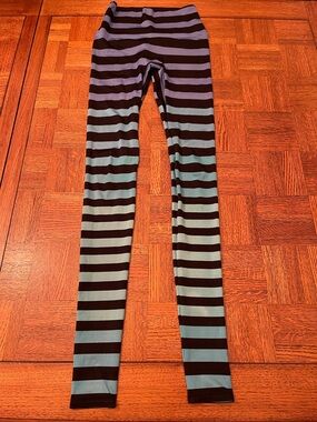 K Deer striped ombre Leggings small